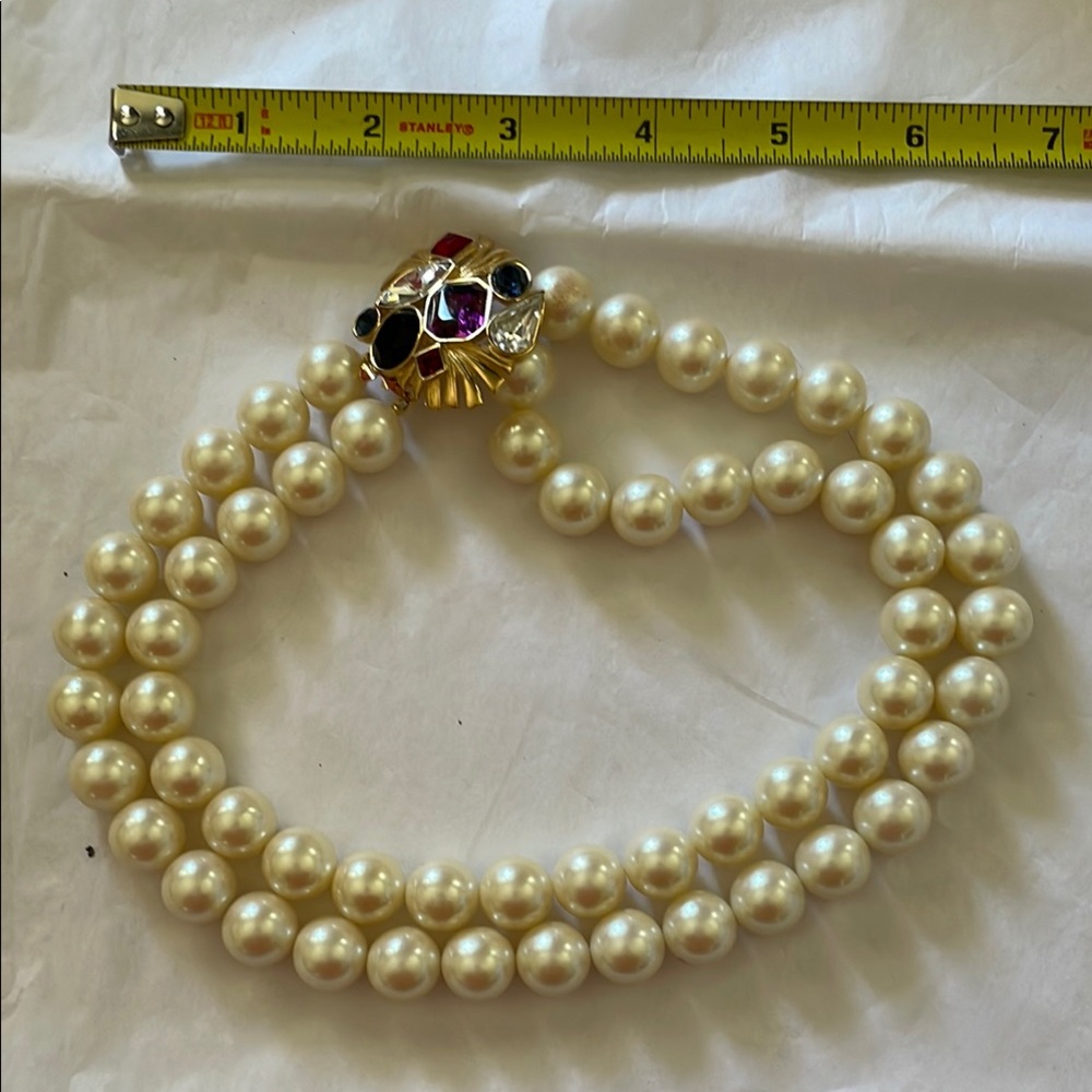 Givenchy Cream and Gold Necklace with Elegant Design